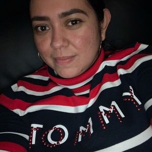 Meet your Posher, Elida